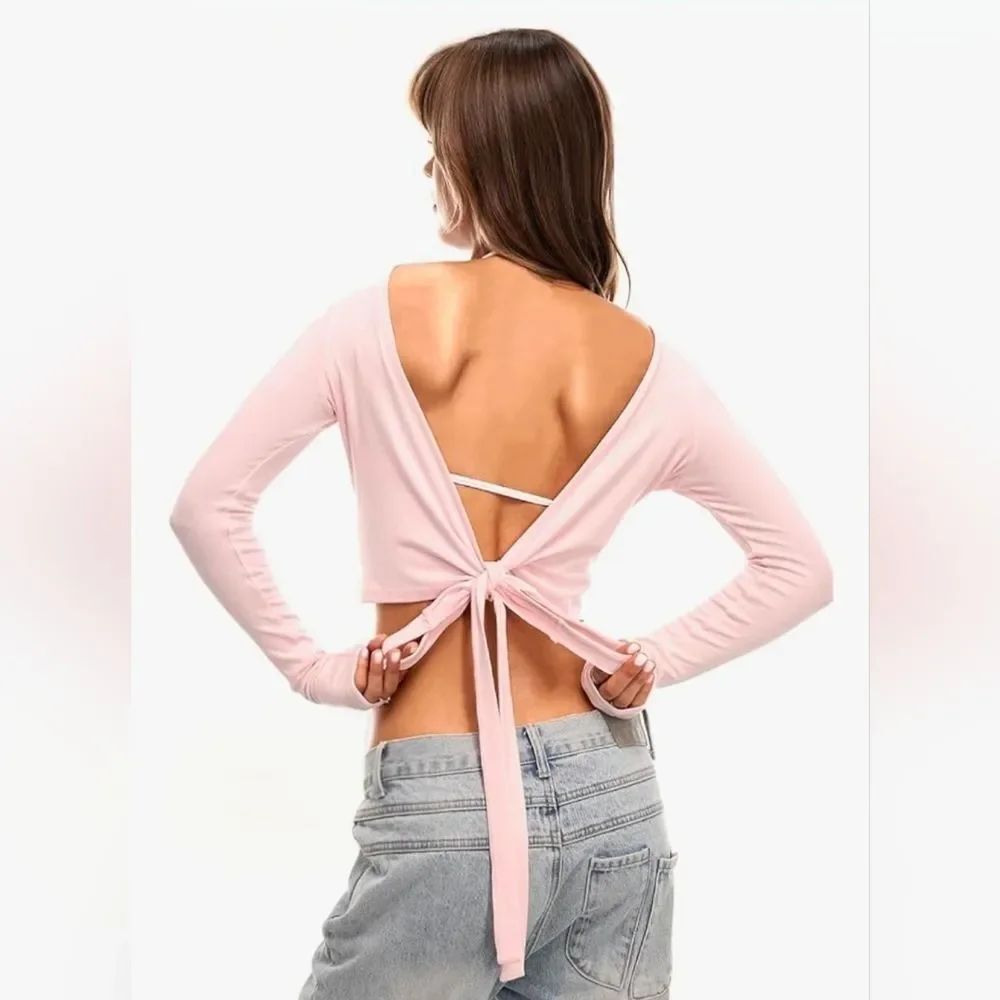 ☔️🔸️🅰️NWT Pink Reversible Crisscross Tie Long Sleeve Top Medium